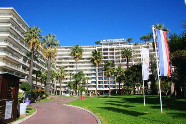 Le Grand Hotel Cannes Dış mekan fotoğraf
