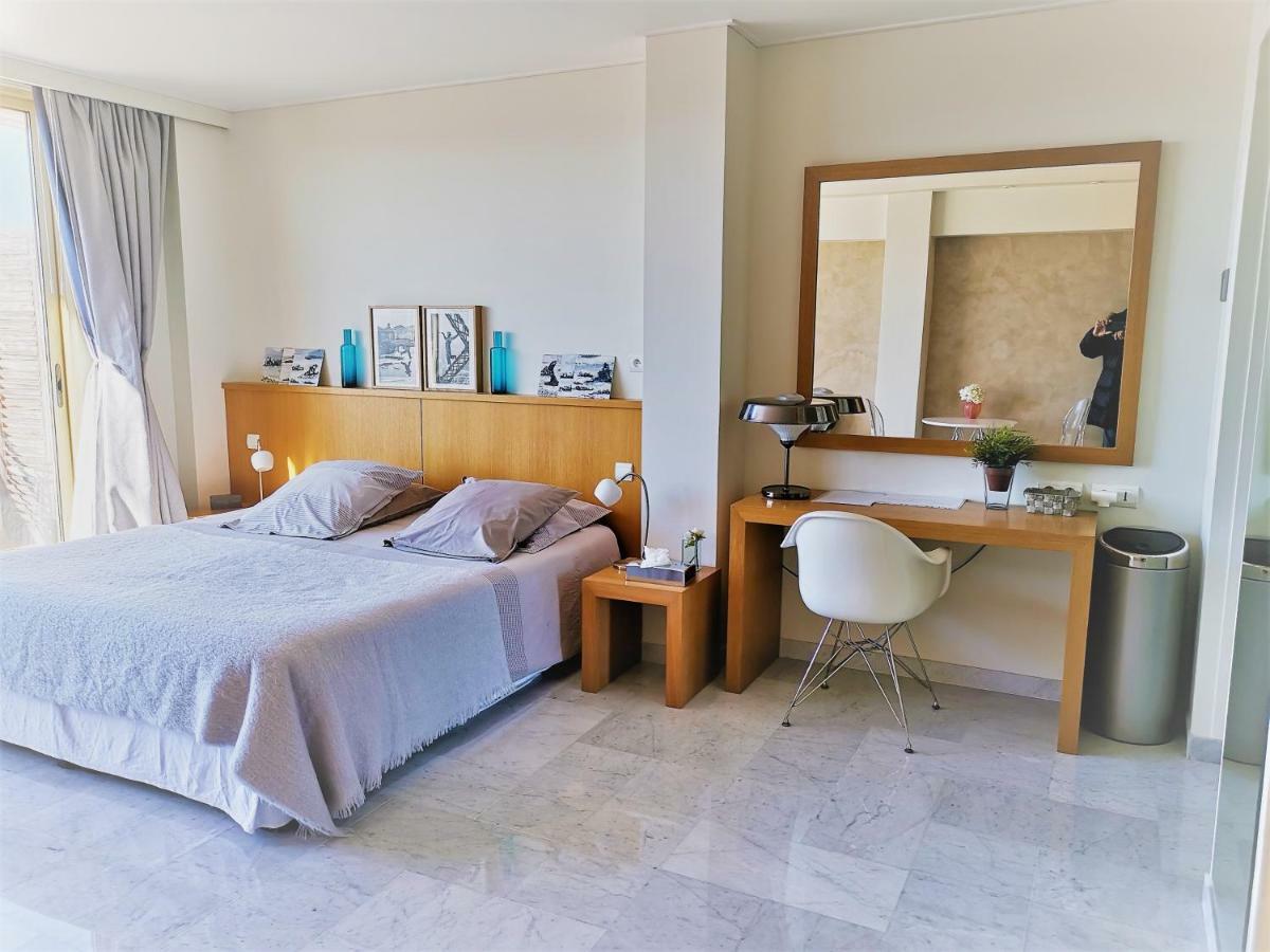Le Grand Hotel Cannes Dış mekan fotoğraf